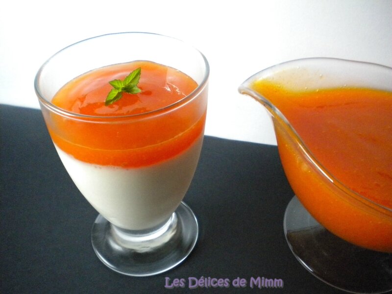 Panna cotta vanillée et son coulis d’abricots 3