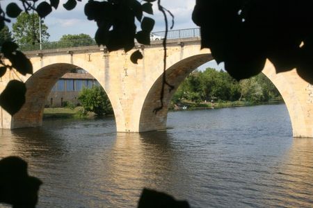 110714 Dordogne, pont de Couze 002