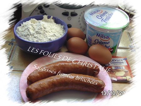 Saucisses_fum_es_brioch_es_1