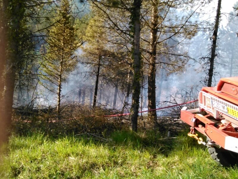 Dordogne Un feu de forêt provoqué par un écobuage 1