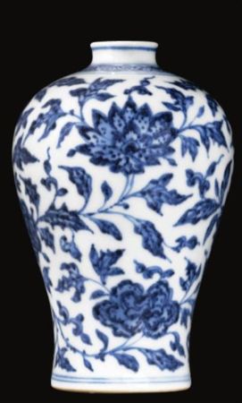 A_SMALL_BLUE_AND_WHITE_MEIPING