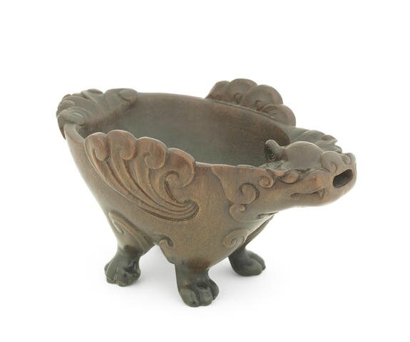 A very rare rhinoceros horn archaistic 'zoomorphic' pouring vessel, 17th-18th century