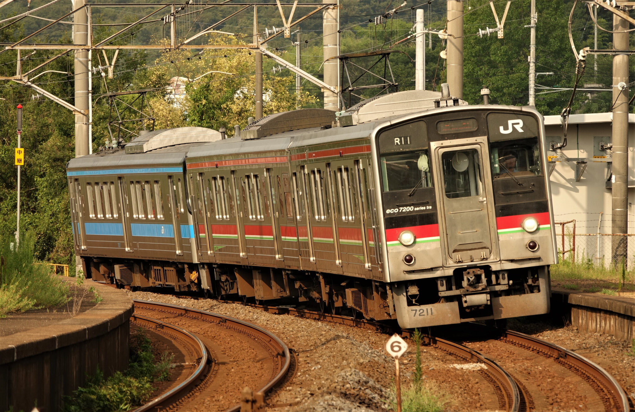 JR 121系 Local train, Kokubu station