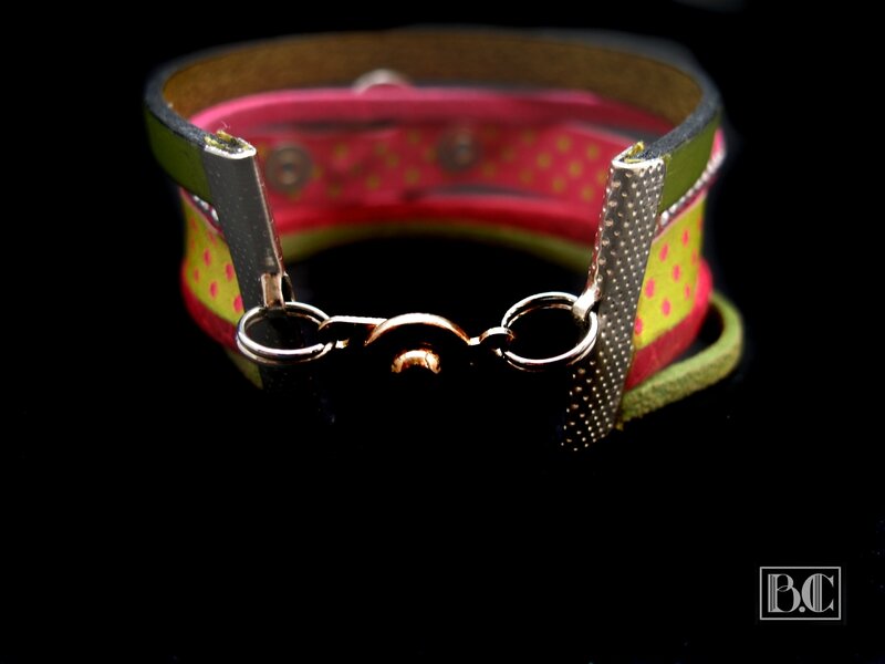 Bracelet manchette nuage bronze doré variation vert-rose arrière