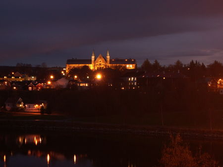 Trondheim_by_night_Bouchon_003