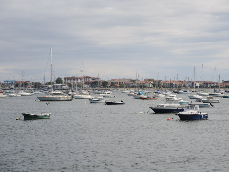 Hendaye, port de Caneta, vue sur le port (64)