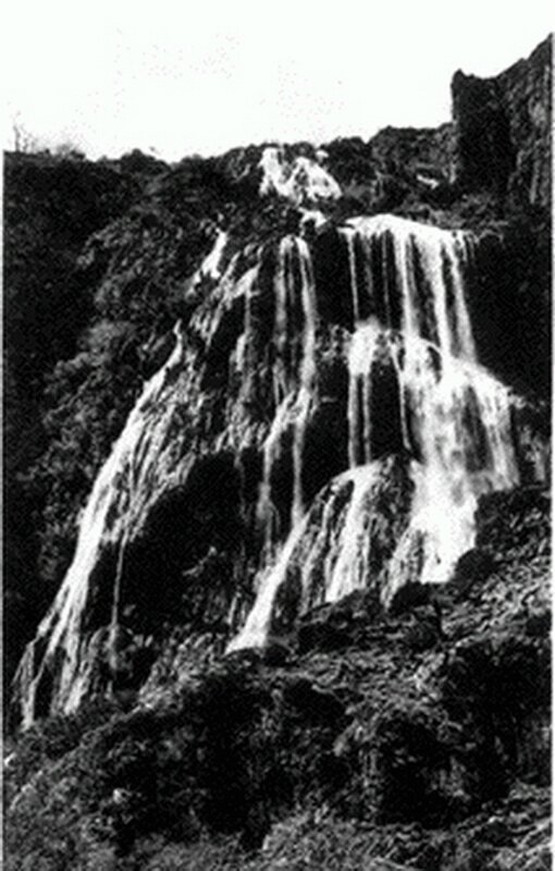 Tlemcen-Cascades-El-Ourit-Chute-de-l'Eventail