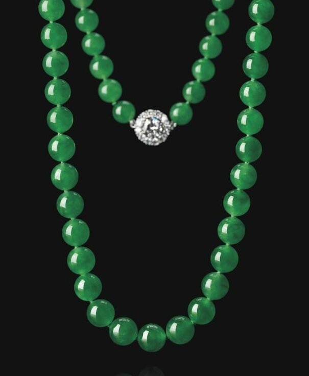 Exceptional Jadeite Bead and Diamond Necklace4
