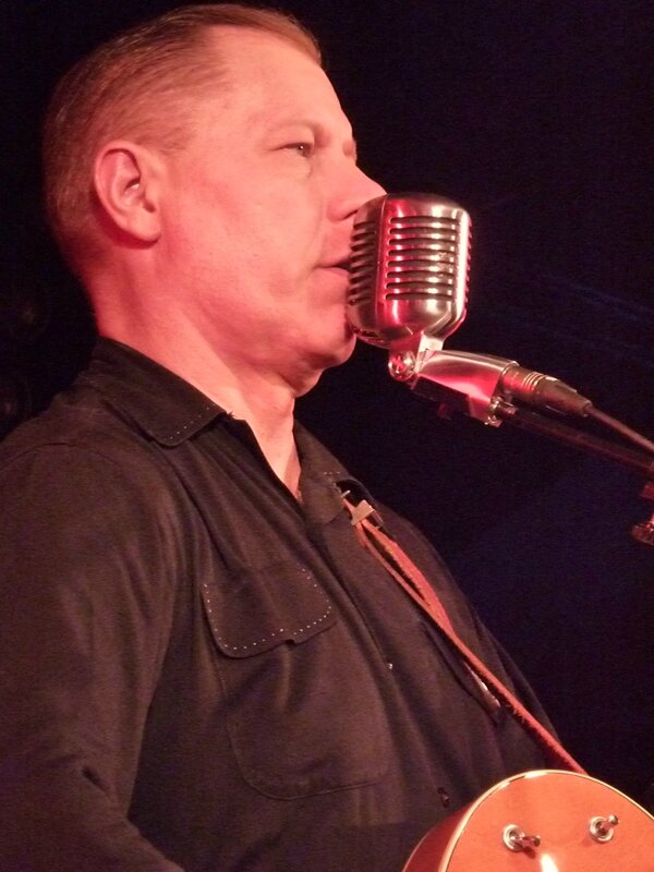 2010 04 Reverend Horton Heat 048