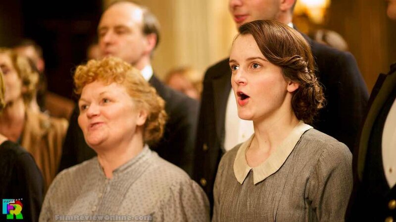 Downton-Abbey-Series-5-Special-b-005