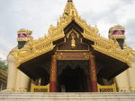 1269db_Entr_e_pagode_Shwedagon
