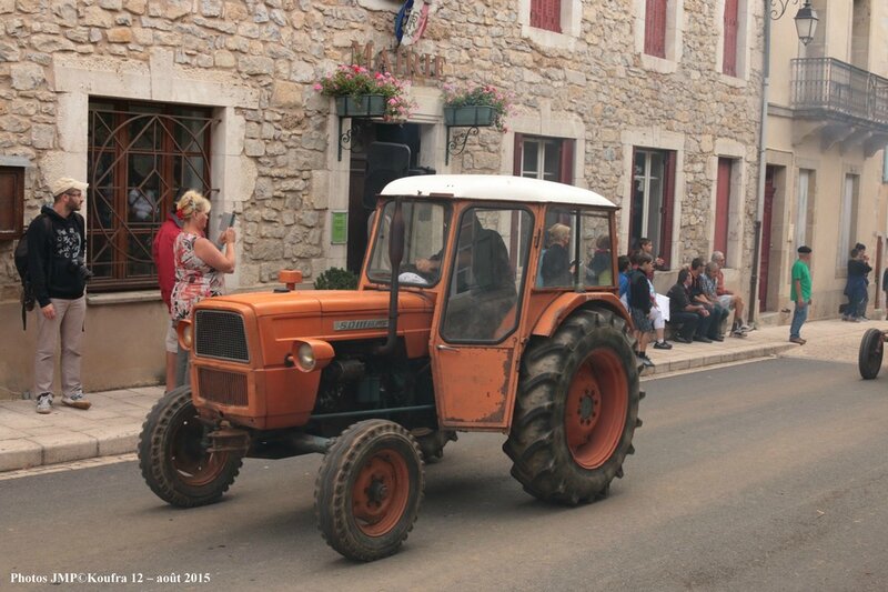 01 - Photos JMP©Koufra 12 - Rando tracteurs Cornus - 2015 - blog - 00221