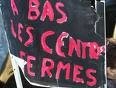 A_bas_les_centres_ferm_s
