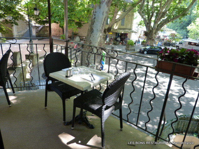 blog-33757-fontaine-de-vaucluse84-restaurant-chez-dominique-300319112335-7021885974