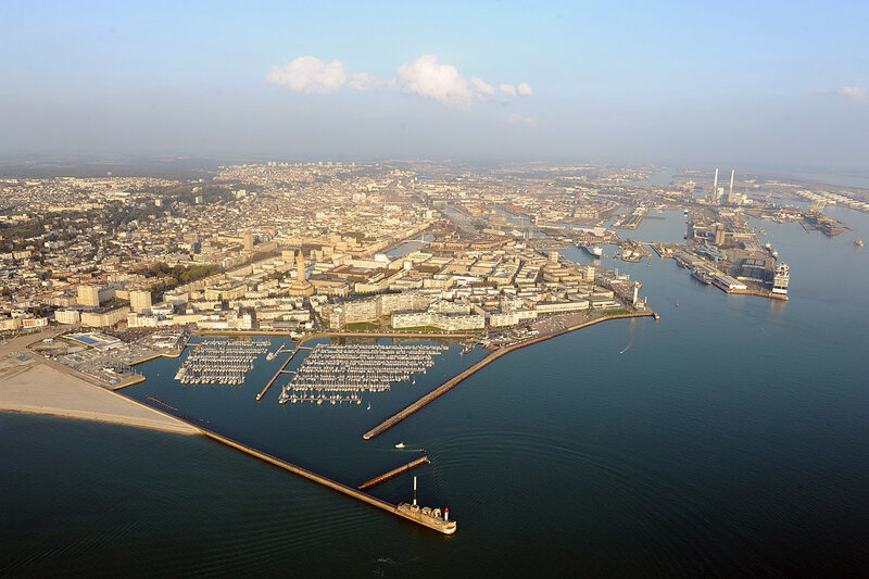 1280px-Vue_aérienne_de_la_ville_du_Havre