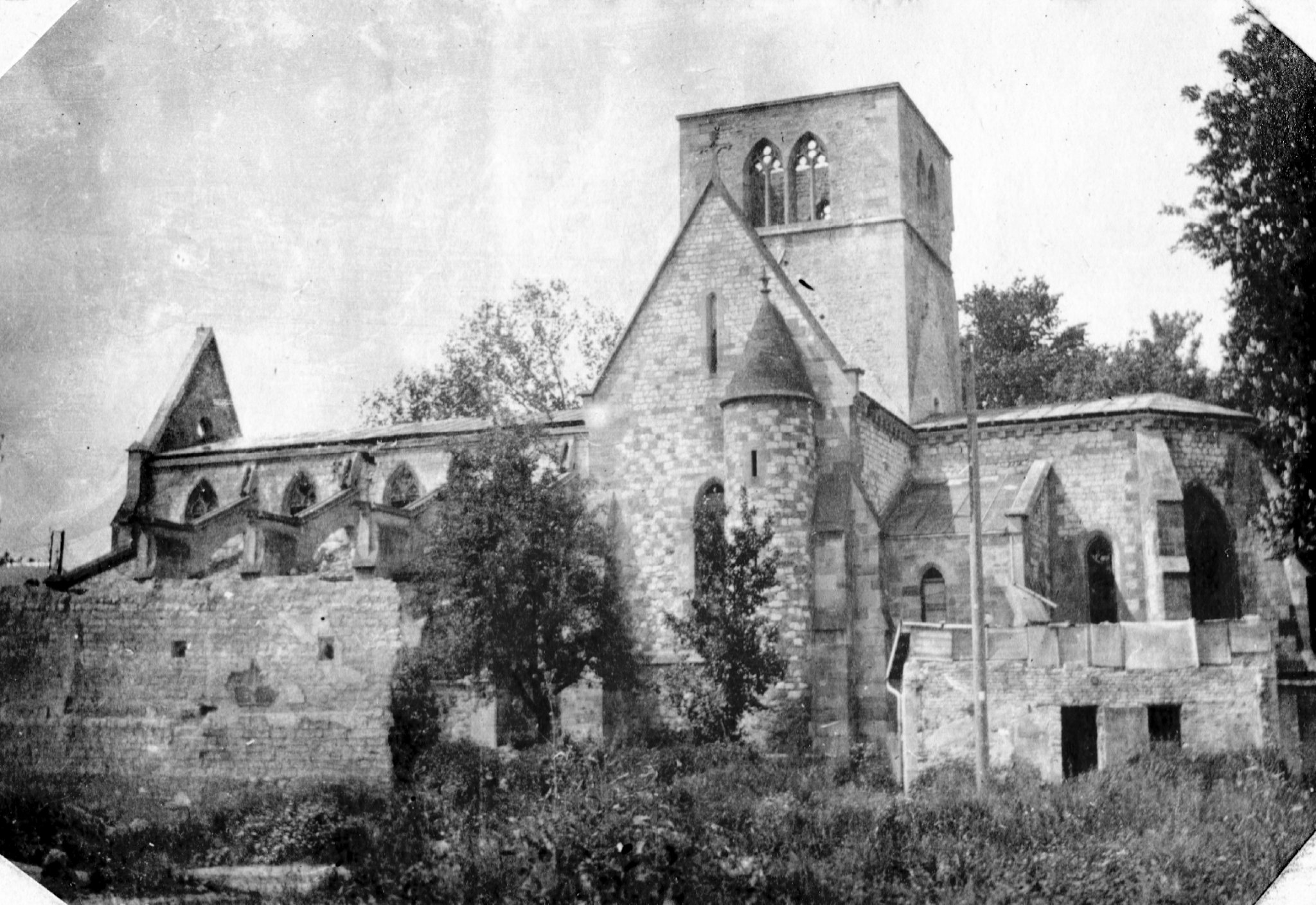 Album R. Verney p.200 droite haut