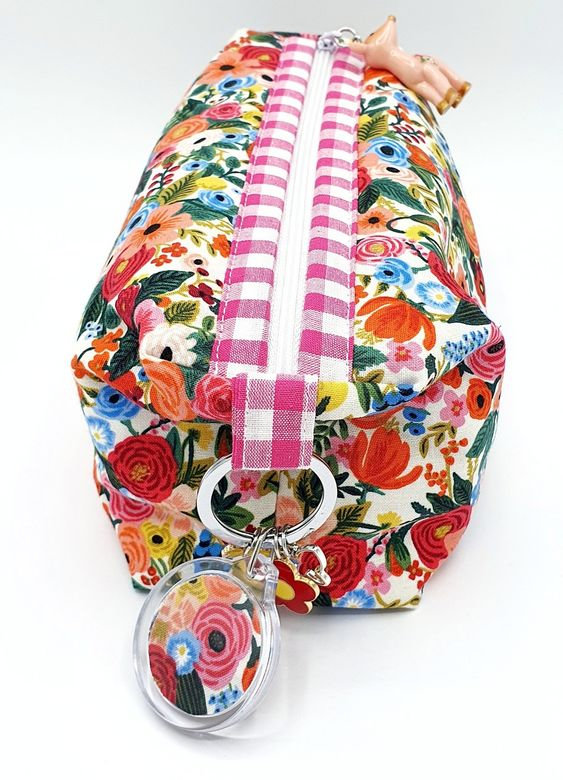 trousse tissu rifle paper and co