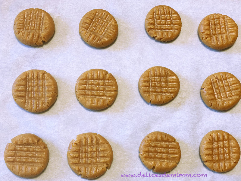 Cookies au beurre de cacahuètes en 3 ingrédients seulement