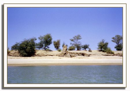 D___Sur_les_rives_du_fleuve_Niger_30
