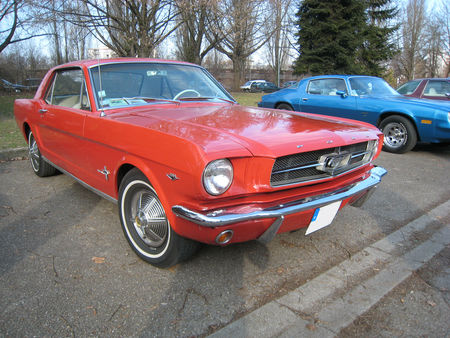 Ford_mustang_hardtop_coupe_1965_orange_01