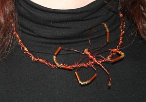 collier_libellule_orange2