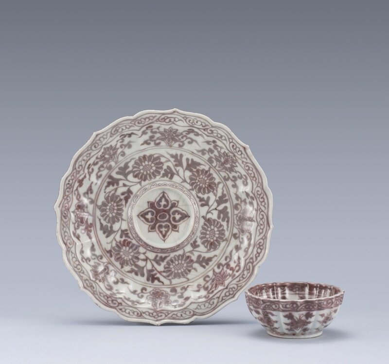 A_rare_underglaze_red__Floral__cup_and_cupstand__Ming_Dynasty__Hongwu_Period