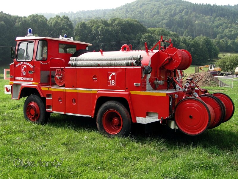 berliet-vehicule-incendie-2
