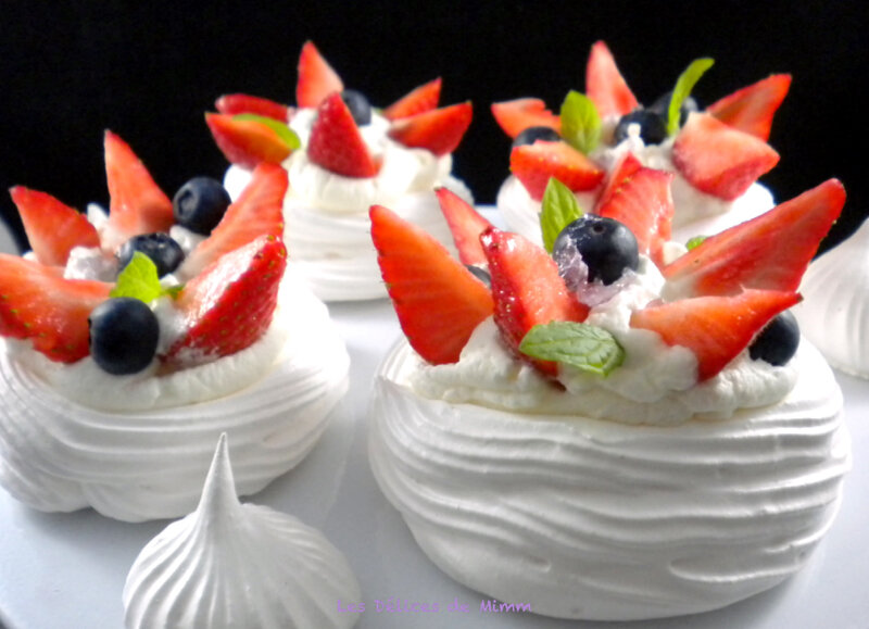 Pavlovas de Pâques à la violette