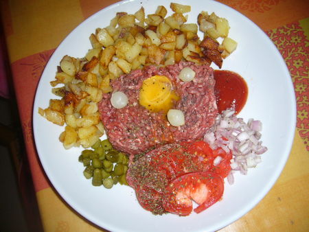 Tartare de boeuf recettes legumes Pommes de terre en sauce verte