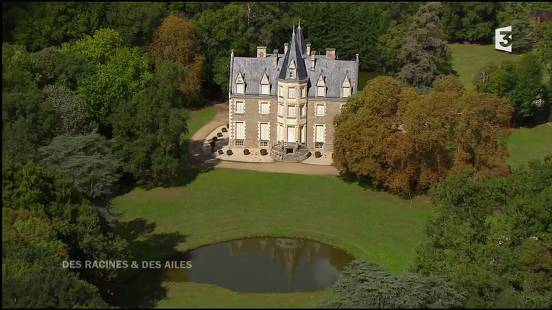 Le site du Château des Essarts des racines et des ailes vendée terre d histoire