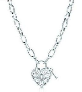 Collier__coeur_ajour__et_cl_