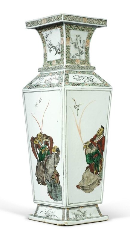 A rare quadrangular famille-verte 'Immortals' vase, Qing dynasty, Kangxi period (1662-1722)