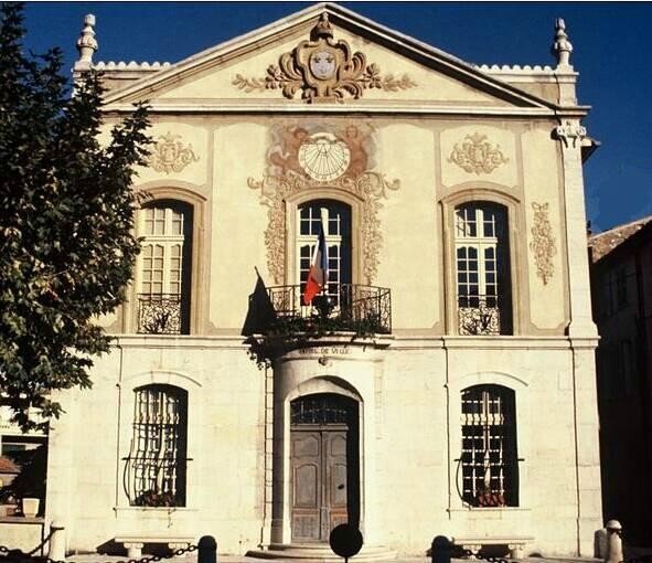 Hôtel de ville-Façade