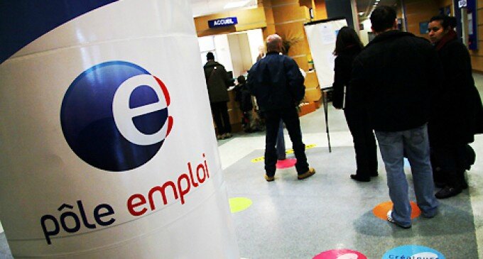 Pôle-Emploi-File-dattente-680x365