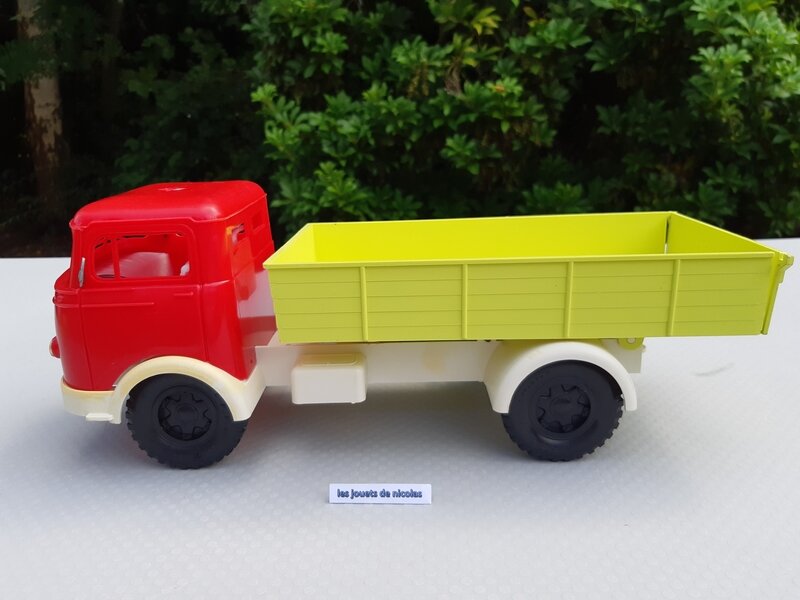 JB 00664