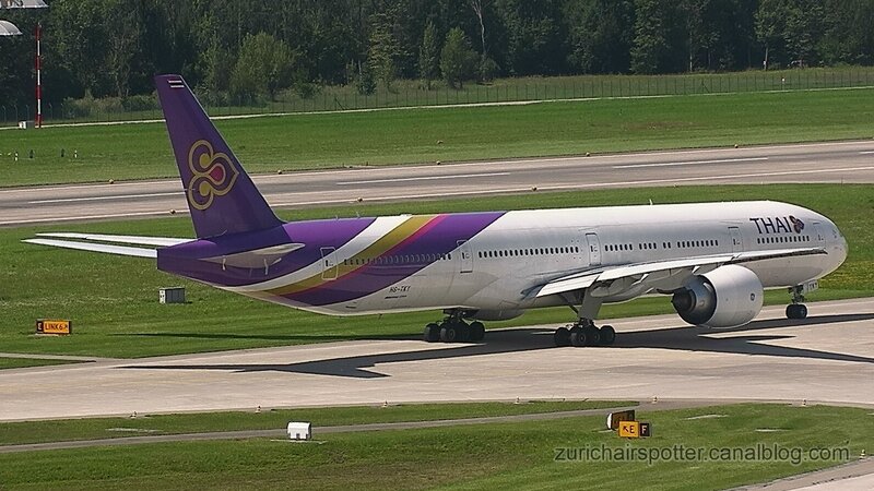 Boeing_777_3D7__HS_TKY__Thai_Airways_2