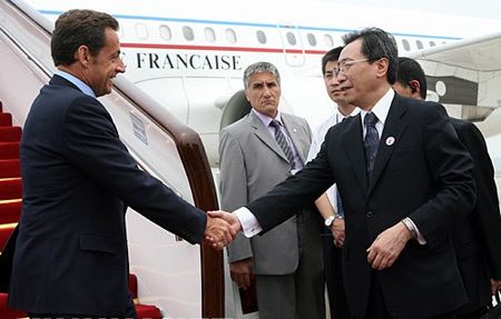 Wu_Dawei_vice_ministre_des_Affaires__trang_res__a_accueilli_Nicolas_Sarkozy__pr_sident_de_la_R_publique2