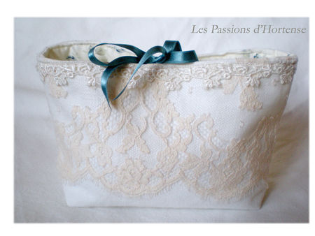 trousse___dentelle