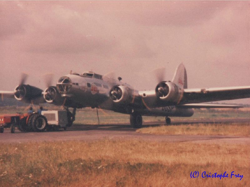 B17 CREIL 002 001