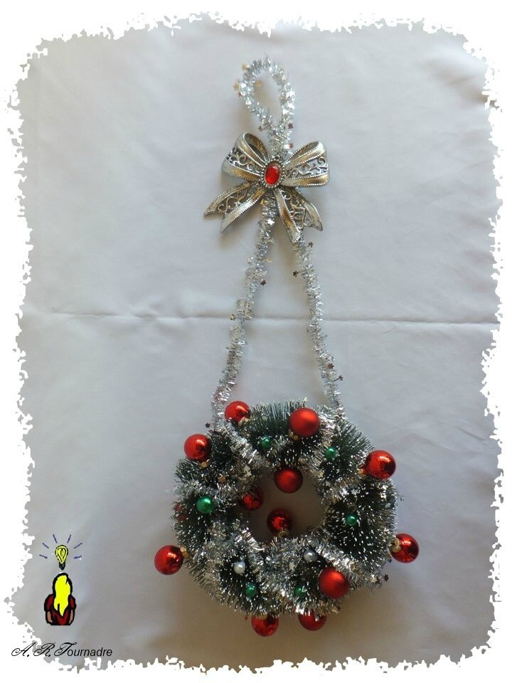 ART 2017 12 couronne de porte 1