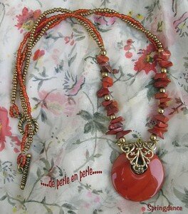 Collier_jaspe_rouge