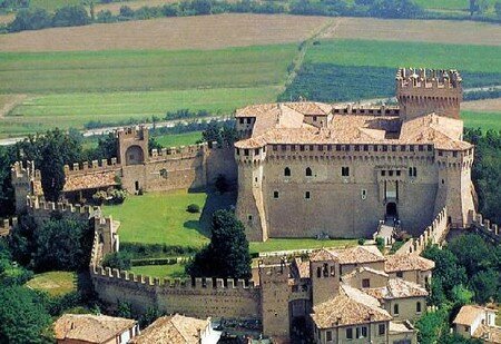 1576648_Travel_Picture_Gradara