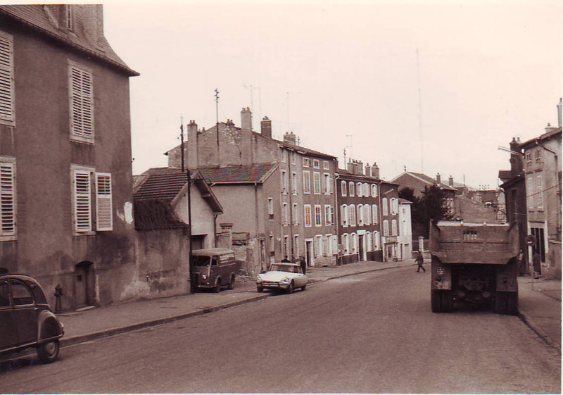 03 - 1966 3160 20 rue de la republique