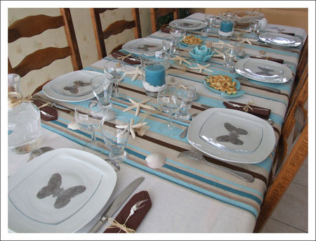 table_choco_turquoise_1