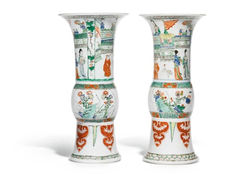 A pair of famille verte beaker vases, gu, Qing dynasty, Kangxi period (1662-1722)