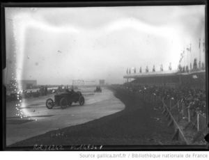 Bablot_sur_Delage____photographie_de_presse_____Agence_Rol__