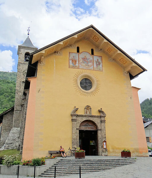 512px-Valloire_-_Église_Notre-Dame-de-l'Assomption_-04