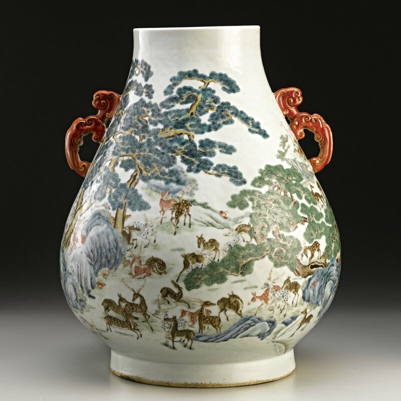 A 'famille-rose' 'One hundred deer' vase (hu), Qianlong seal mark and period (1736-1795)