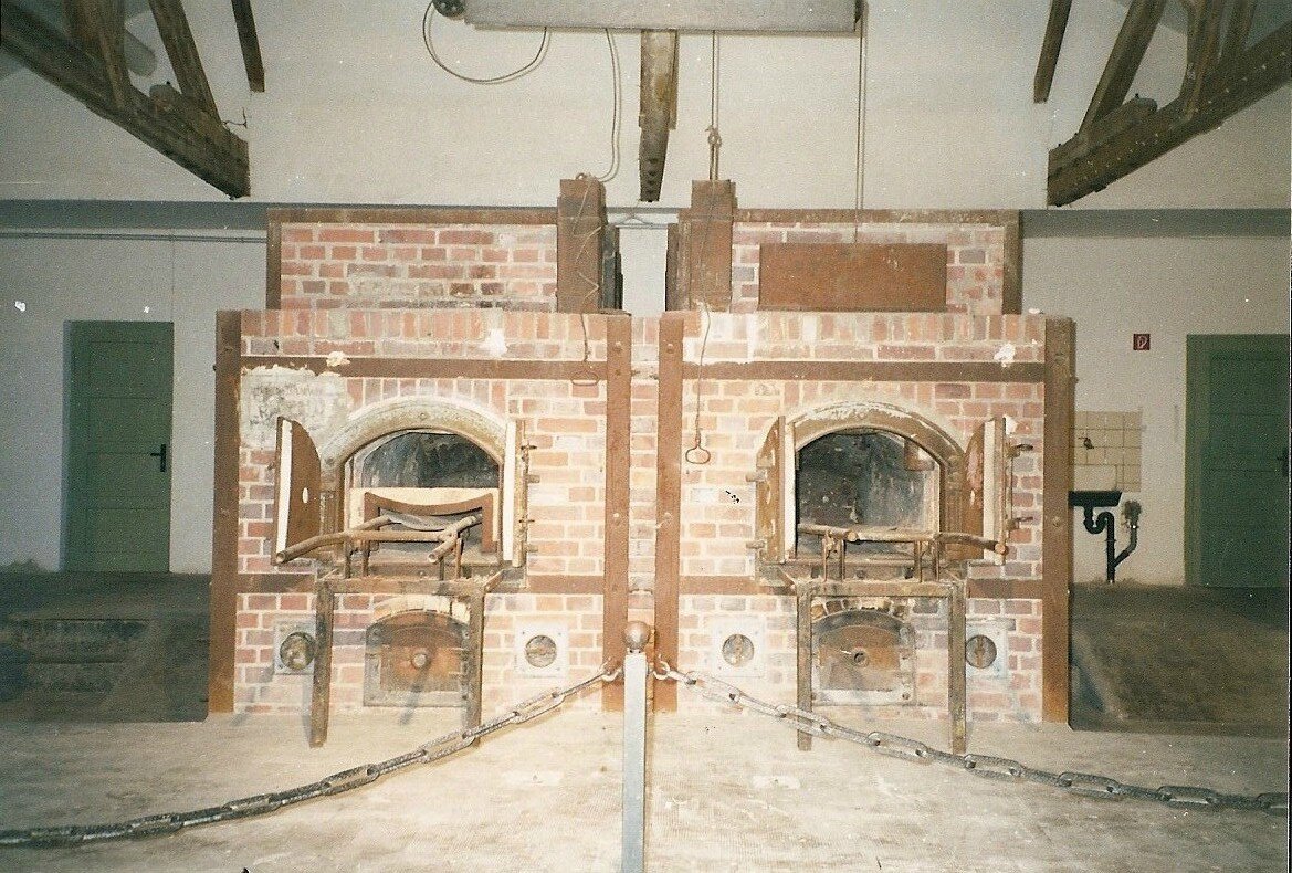 Dachau, le camp, fours crématoires (Allemagne)