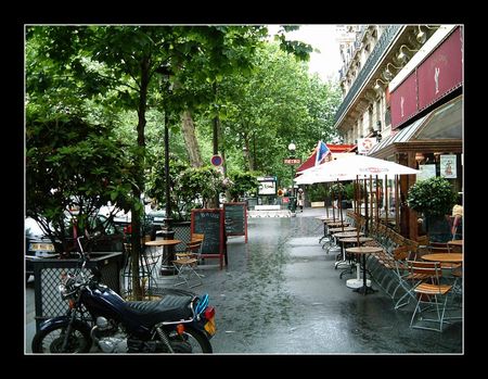 Paris_1__Paris_in_the_Rain